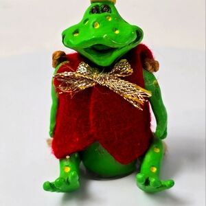Vintage Prince Charming Frog Figurine Shelf Sitter Polymer Clay 3.5 " H Cute